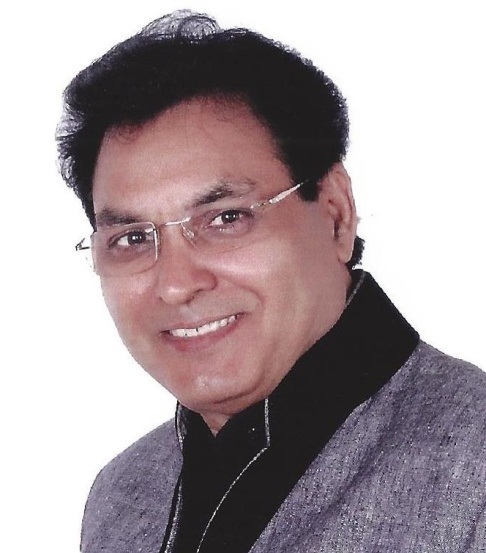 देवमणि पांडेय  Devmani Pandey